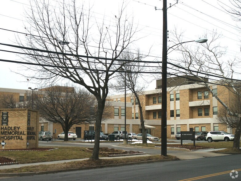 More Photos Of 4601 Martin Luther King Jr Ave SW, Washington Hospital For Lease