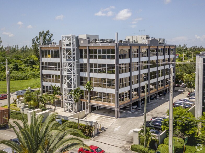More Photos Of 1400 NW 107th Ave, Miami Medical For Sale