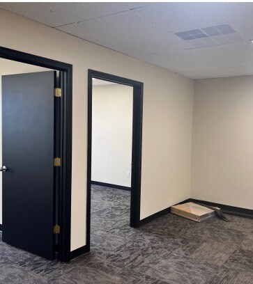 More Photos Of 22000 Springbrook Ave, Farmington Hills Office For Sale