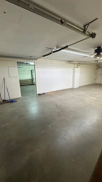 More Photos Of 50 Stutz Bearcat Dr, Sedona Specialty For Sale