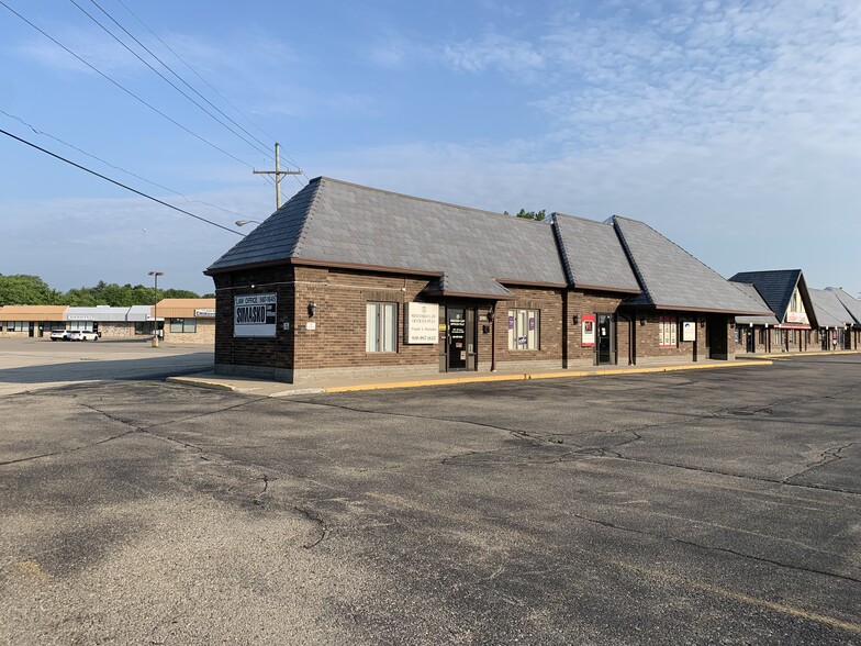 Primary Photo Of 3895 24th Ave, Fort Gratiot Medical For Sale