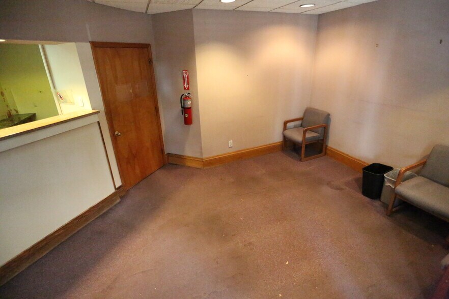 More Photos Of 117 70th St, Brooklyn Office Residential For Lease