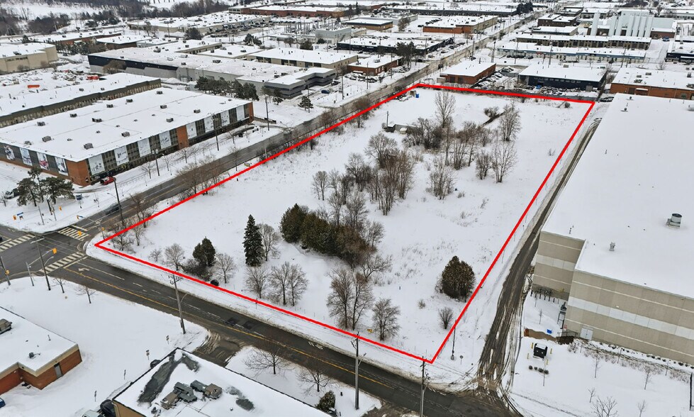 More Photos Of 601 Supertest Rd, Toronto Land For Sale