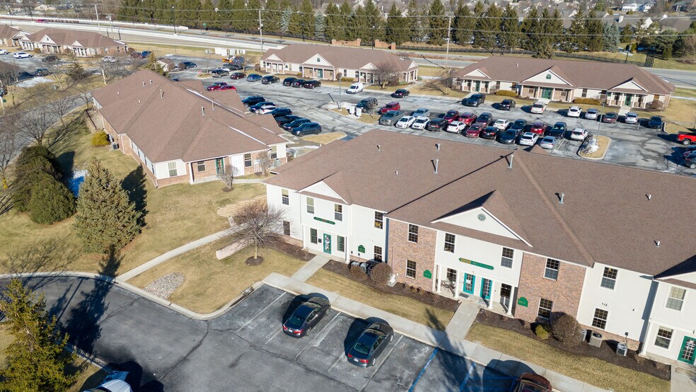 More Photos Of 10351 Dawson's Creek Blvd, Fort Wayne Medical For Sale