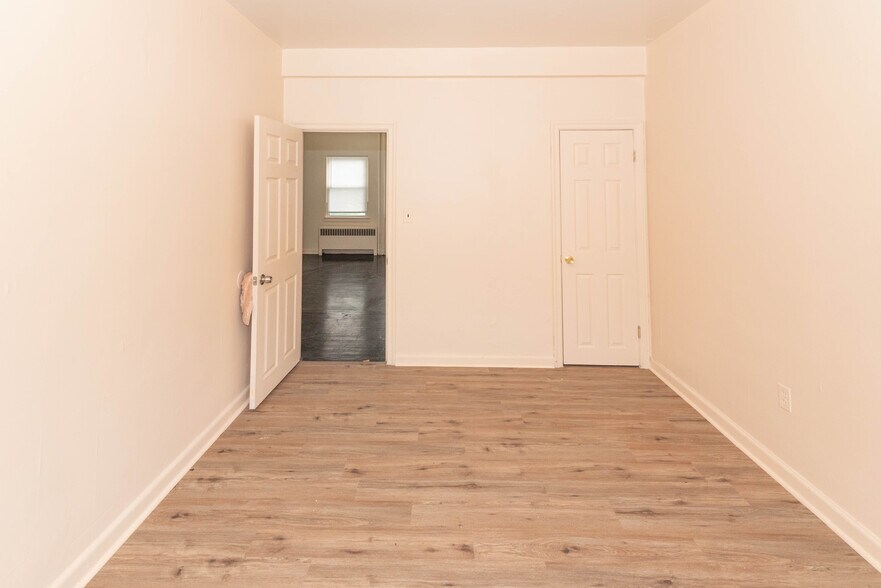 More Photos Of 4901 York Rd, Baltimore Apartments For Sale