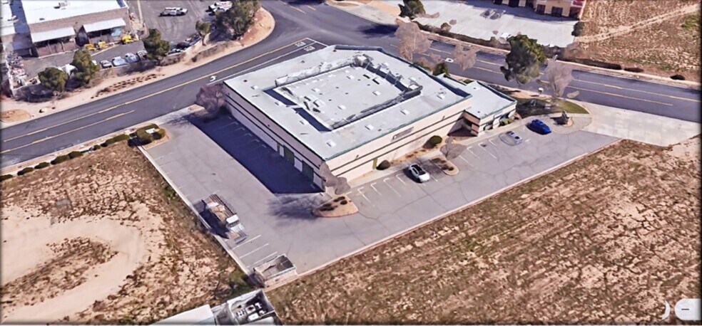 More Photos Of 235 E Avenue K10, Lancaster Warehouse For Sale