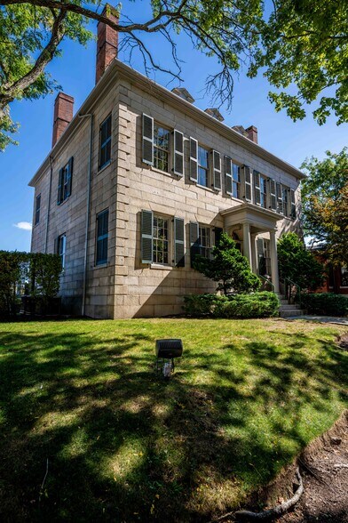 More Photos Of 50 N 2nd St, New Bedford Office For Sale