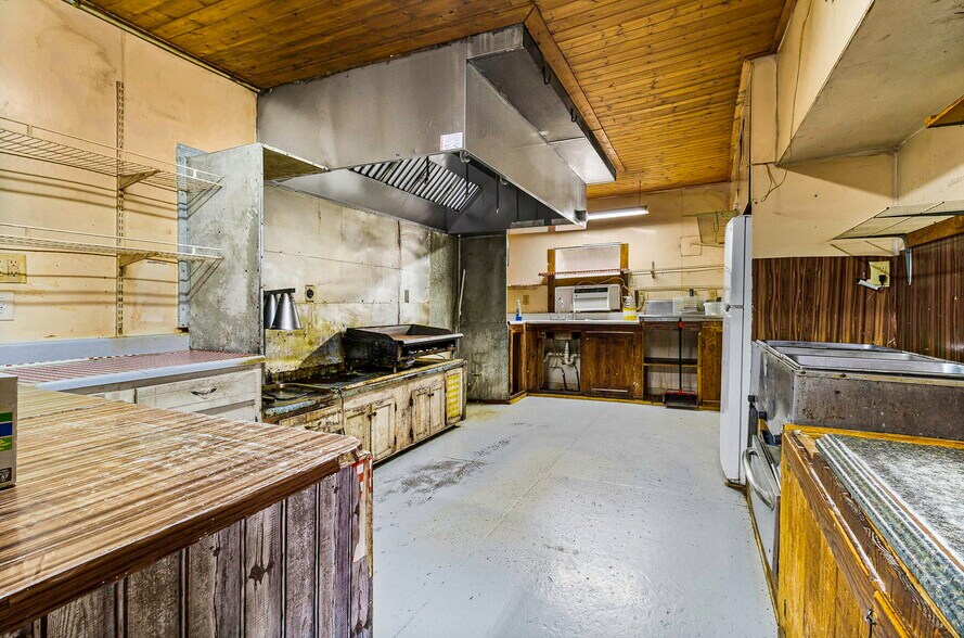 More Photos Of 360 Bill Garsee rd, Moscow Specialty For Sale