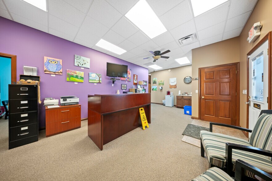 More Photos Of 3224 Winchester Ave, Ashland Flex For Sale