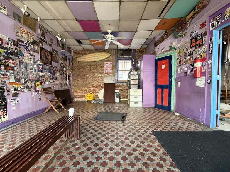 More Photos Of 339 Graham Ave, Brooklyn Storefront Retail Residential For Lease