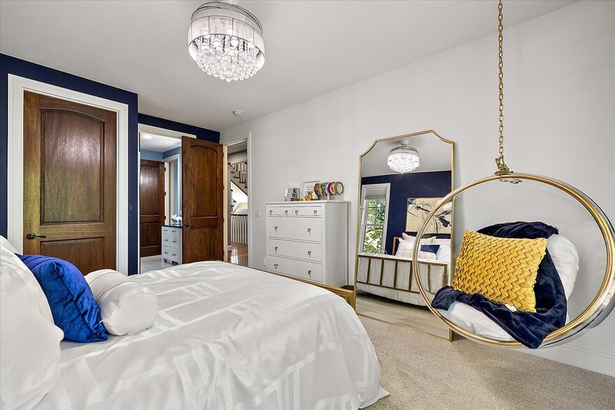 More Photos Of 1330 Oxford Rd, Bloomfield Hills Specialty For Sale