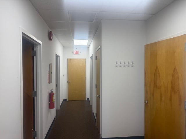 More Photos Of 7 Old Dock Rd, Yaphank Manufacturing For Lease