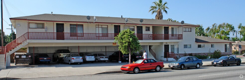More Photos Of 3806 College Ave, Culver City Apartments For Sale