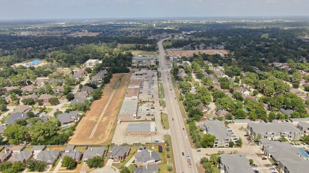 More Photos Of 4022 Louetta Rd, Spring Auto Dealership For Lease