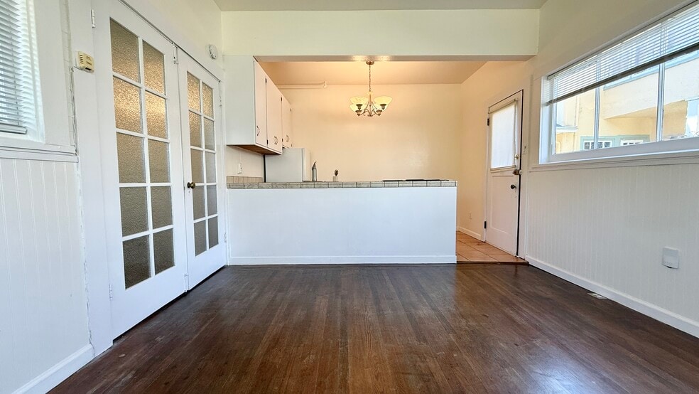 More Photos Of 6446-6452 Colby St, Oakland Apartments For Sale