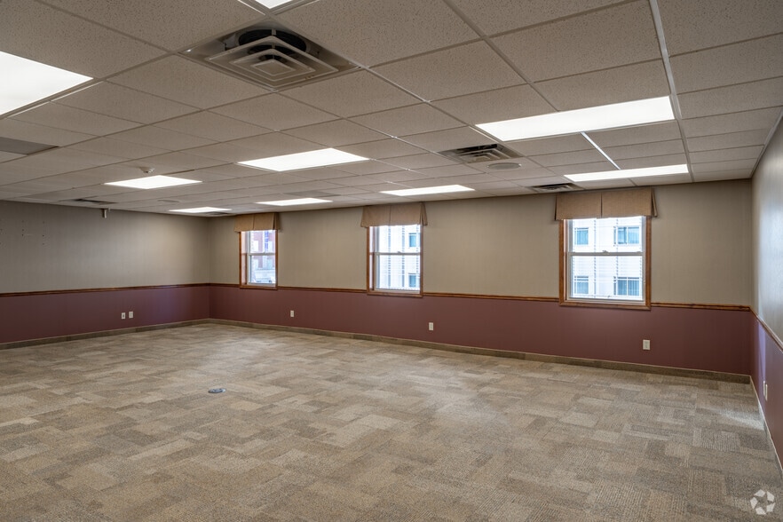 More Photos Of 255 Delaware Ave, Buffalo Office For Lease