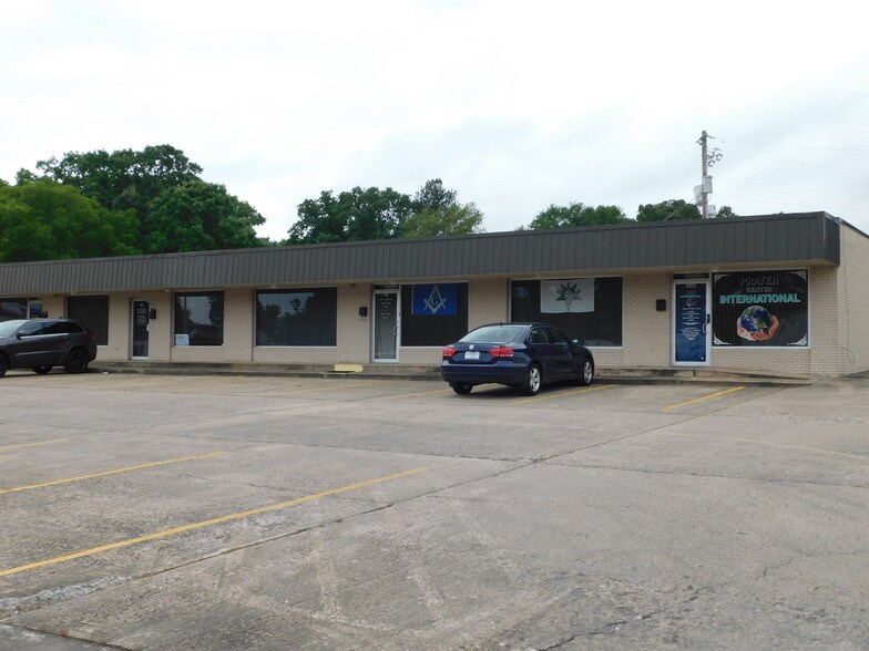 More Photos Of 5600 Patterson Rd, Little Rock Office For Sale