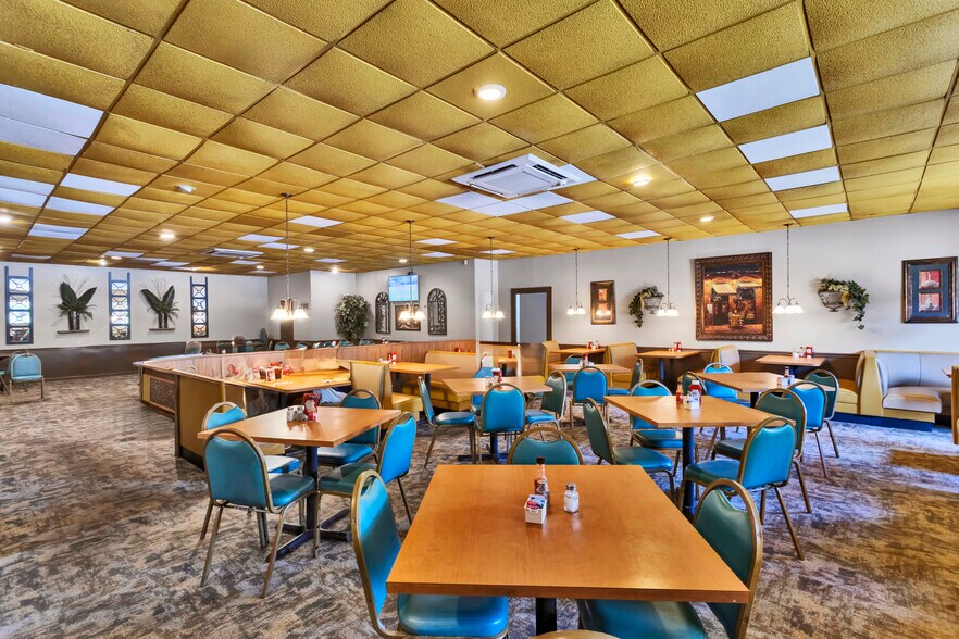 More Photos Of Route 51 / Constitution Blvd, Darlington General Retail For Sale