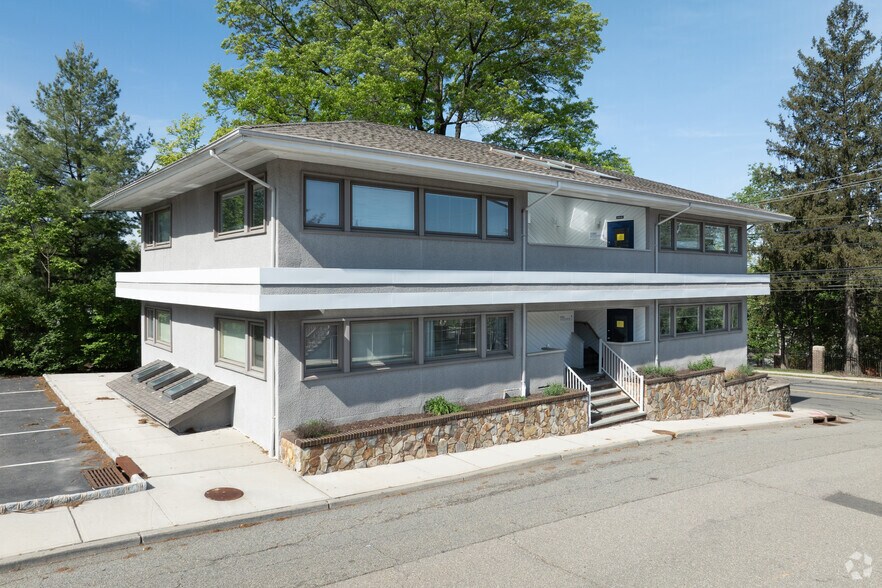 Primary Photo Of 500 Prospect Ave, West Orange Office For Sale