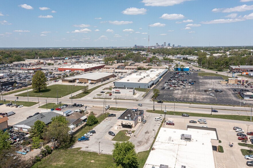 More Photos Of 903 E Hanna Ave, Indianapolis Land For Lease