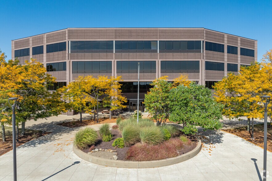 More Photos Of 23000 Millcreek Blvd, Highland Hills Office For Sale