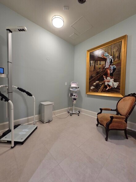 More Photos Of 5721 Winsome Ln, Houston Freestanding For Sale