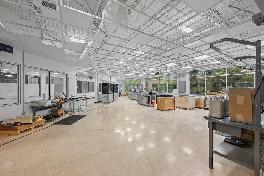 More Photos Of 29050 Cabot Dr, Novi Industrial For Sale