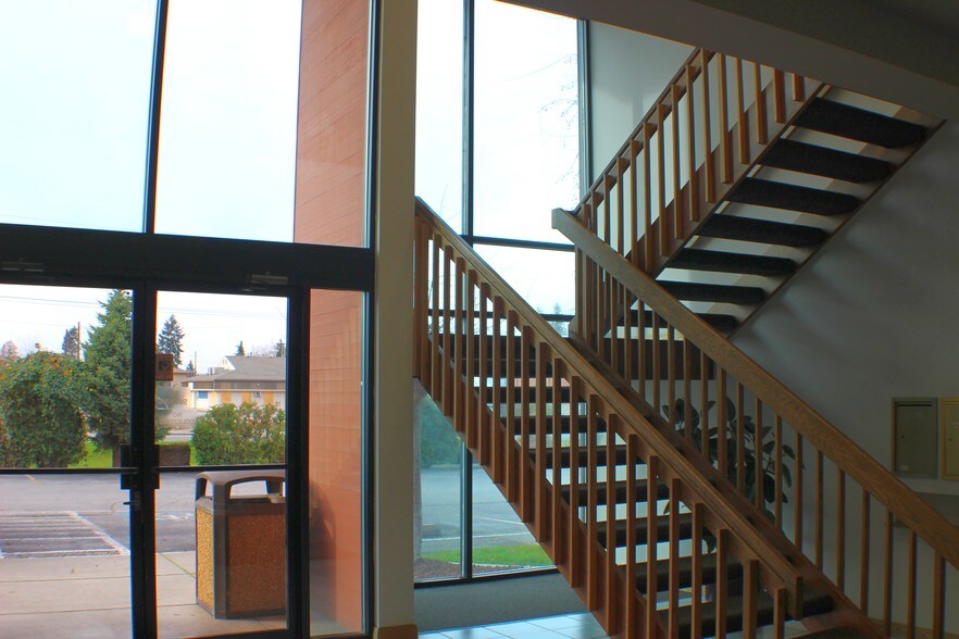 More Photos Of 100 N Mullan Rd, Spokane Unknown For Lease