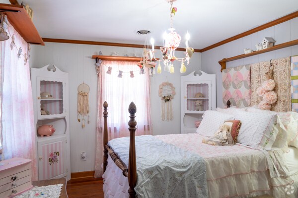 More Photos Of 172 Aldebaran Rd, Mathews Apartments For Sale