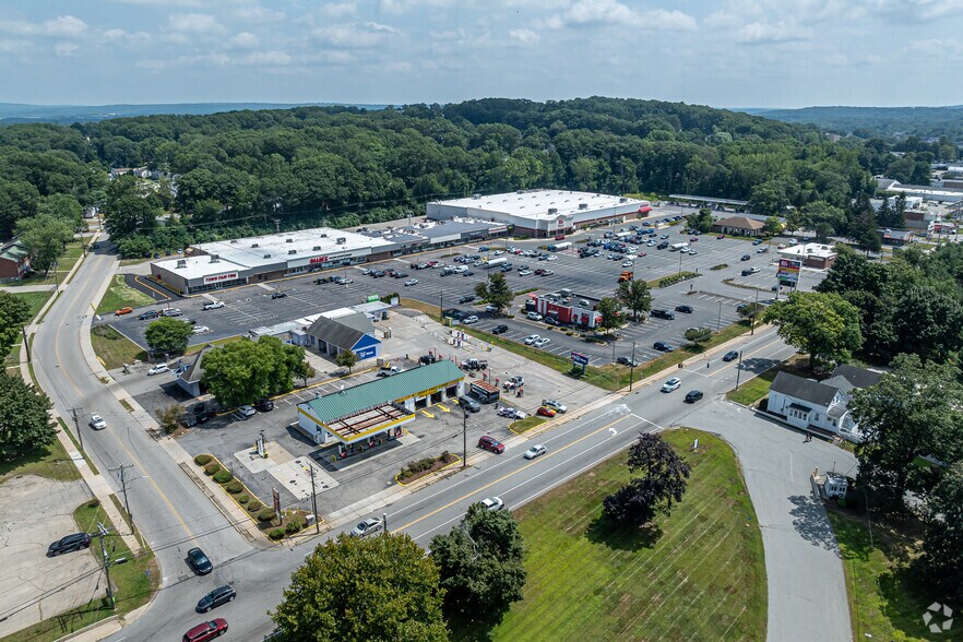 More Photos Of 1589-1601 Main St, Willimantic General Retail For Lease