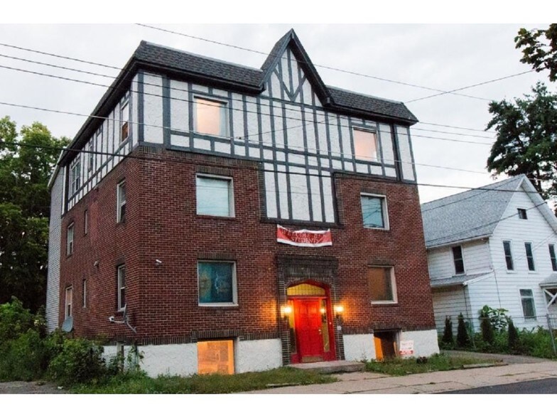 More Photos Of 139 Murray St, Binghamton Multifamily For Sale