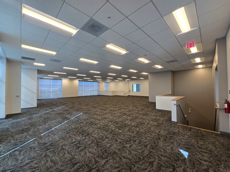 More Photos Of 23840-23842 Rider St, Perris Distribution For Lease