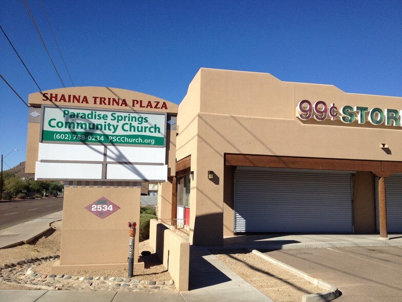 More Photos Of 2534 E Greenway Rd, Phoenix Freestanding For Lease