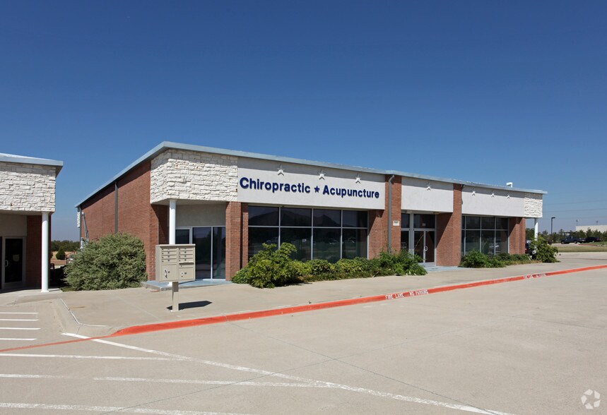 Primary Photo Of 425 Maplelawn Ct, Plano Medical For Lease