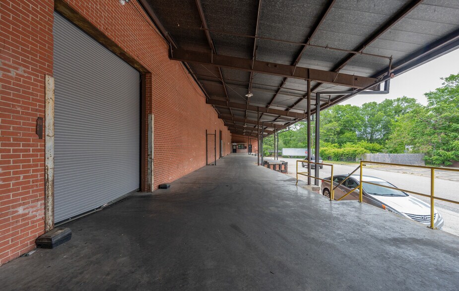 More Photos Of 1111 Neville St, Durham Warehouse For Lease