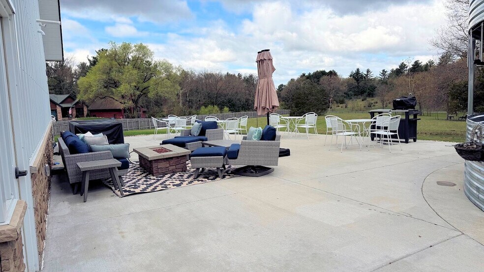 More Photos Of 3884 S Gillette Dr, Wisconsin Dells Lodge Meeting Hall For Sale