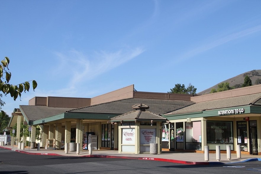 More Photos Of 101-199 San Marin Dr, Novato Unknown For Lease