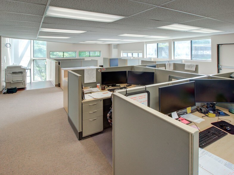 More Photos Of 56 Main St, Poughkeepsie Medical For Lease