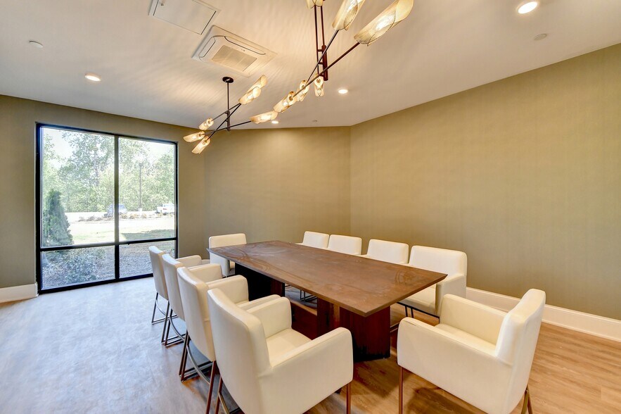 More Photos Of 1495 Satellite Blvd NW, Suwanee Assisted Living For Lease