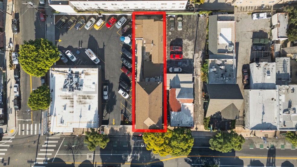 More Photos Of 2313 E 1st St, Los Angeles Storefront Retail Residential For Sale