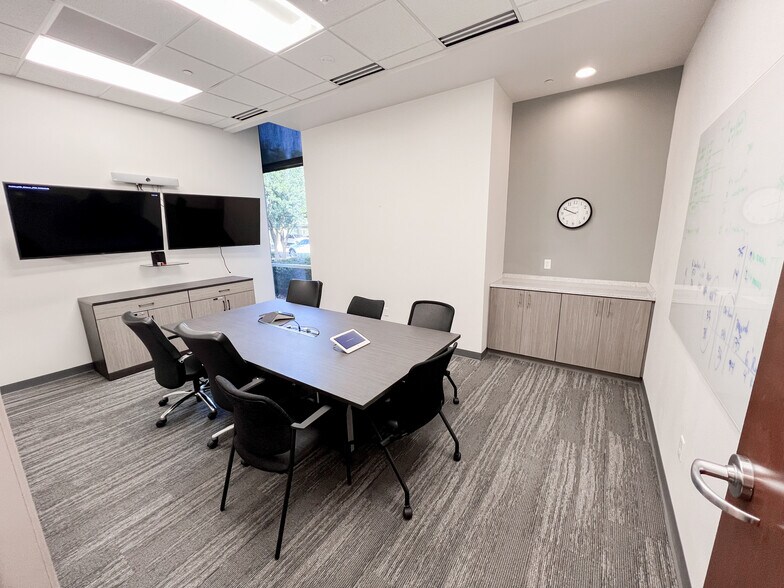 More Photos Of 6301 Holiday Hill Rd, Midland Office For Lease