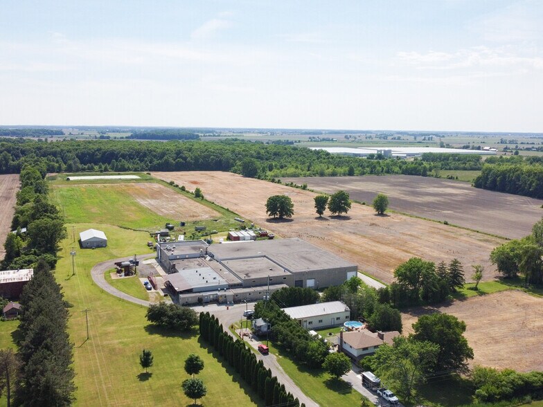 More Photos Of 324 County Road 34, Kingsville Manufacturing For Sale