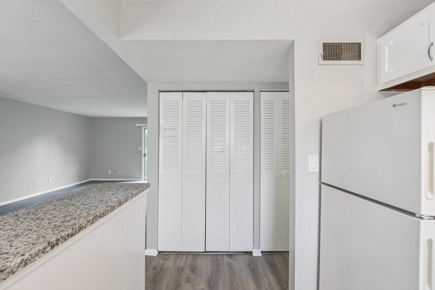 More Photos Of 8000-8034 E 88th Ter, Kansas City Apartments For Sale