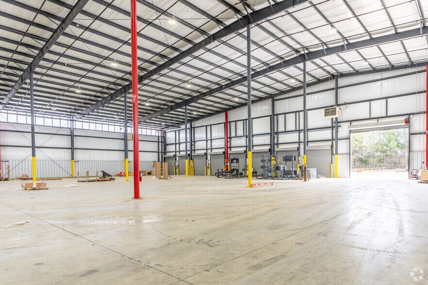 More Photos Of 3000 20th St NE, Cleveland Unknown For Lease