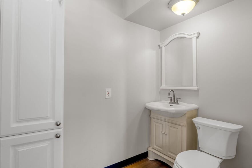 More Photos Of 7936 E Gulf To Lake Hwy, Inverness Medical For Sale