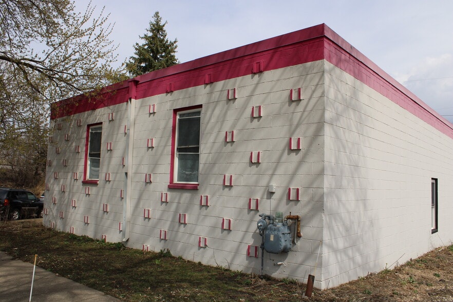 More Photos Of 601 13th Ave S, Hopkins Warehouse For Sale