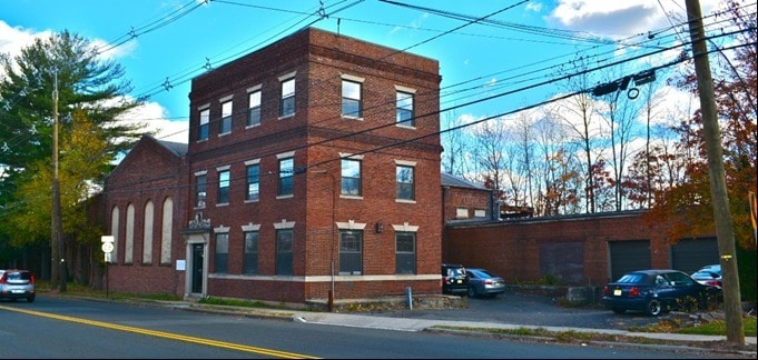 Primary Photo Of 15-31 North Ave, Garwood Industrial For Lease