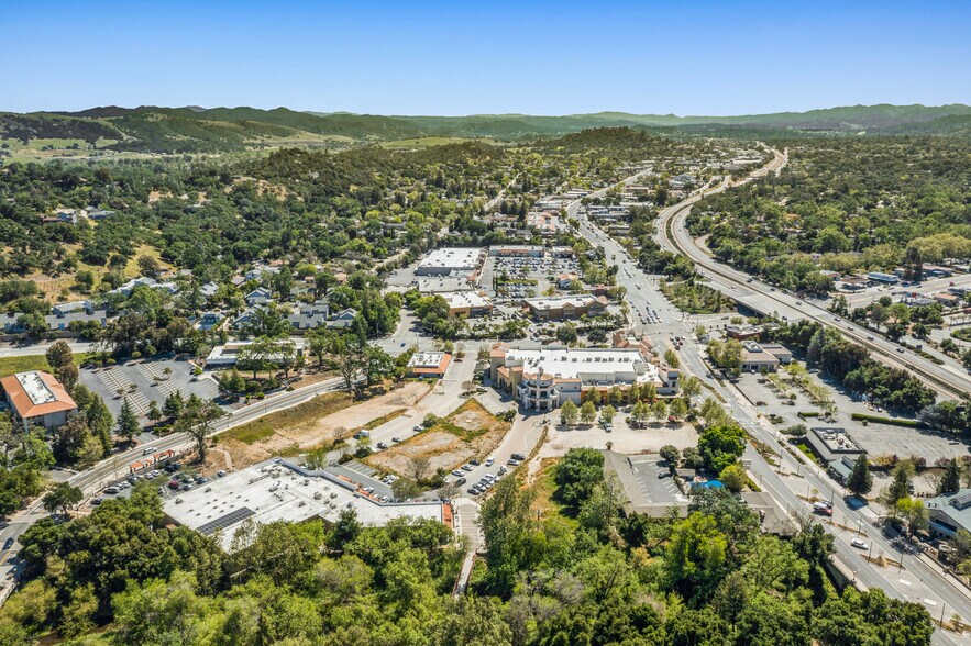 More Photos Of 6917 El Camino Real, Atascadero General Retail For Sale
