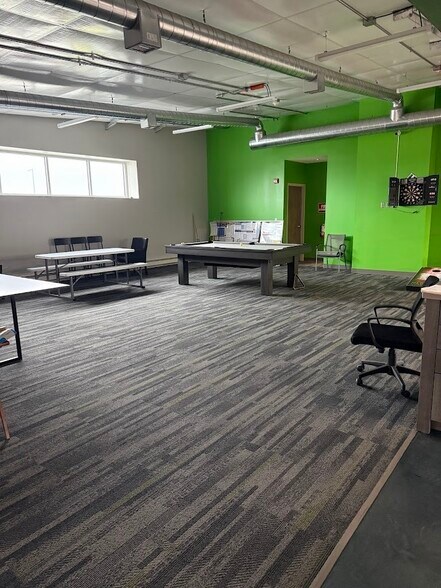 More Photos Of 5401 Alvo Rd, Lincoln Warehouse For Sale