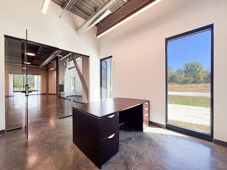 More Photos Of 8989 Weier Rd, Pevely Industrial For Sale